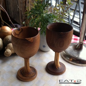 wine glasses made of olivewood