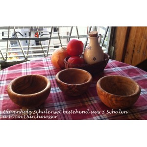 Set of olivewood bowls (3items) 