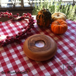 candle holder, round, out of olive wood 