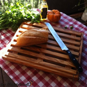 Cutting Board for bread