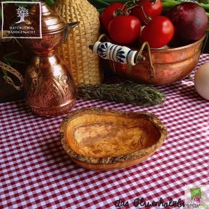 Small olive wood bowl rectangular