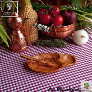 Bowl for olive fruits, olive wood