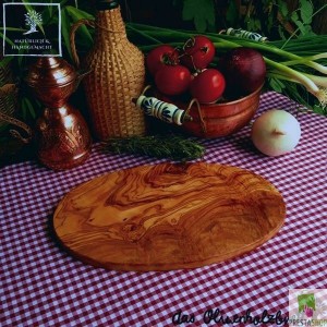 Oval breakfast olive wood board