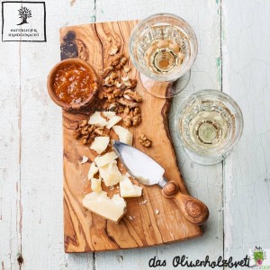 Olive wood cutting board