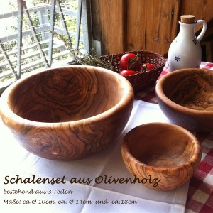 Set of olivewood bowls (3items) 